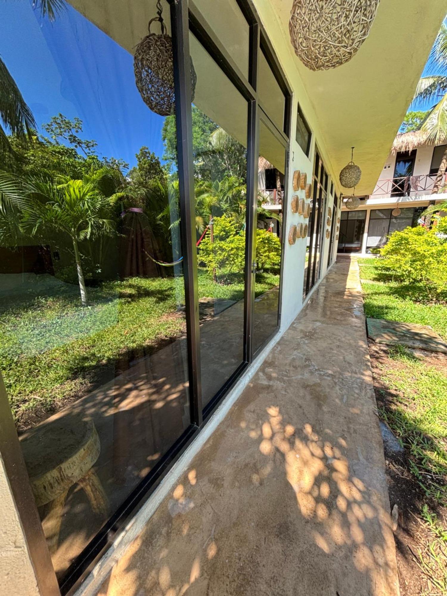 Casa Delia Hotel Downtown Bacalar Eksteriør billede