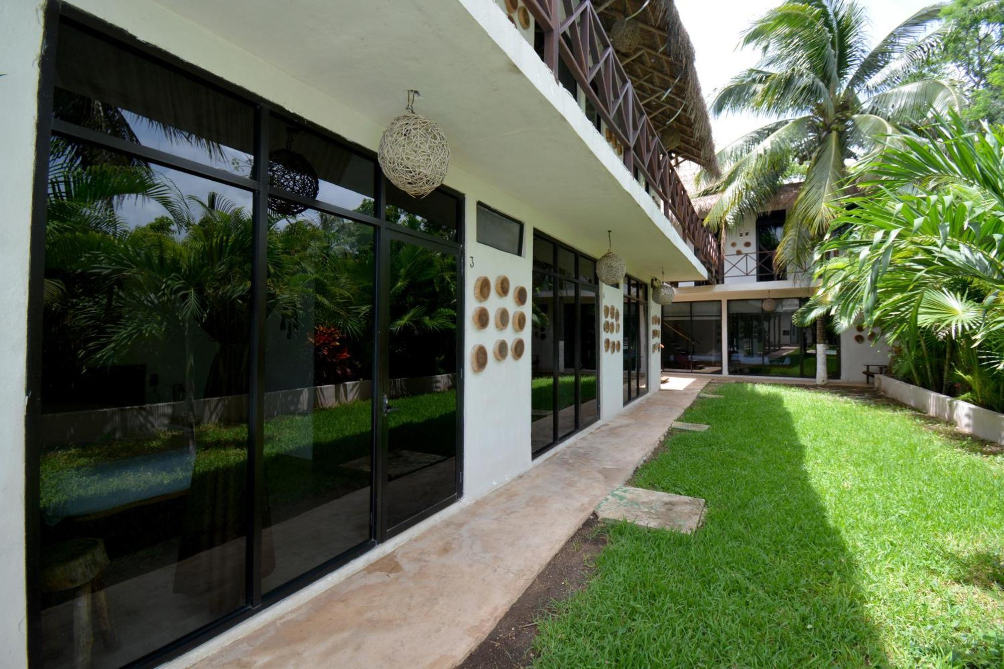 Casa Delia Hotel Downtown Bacalar Eksteriør billede