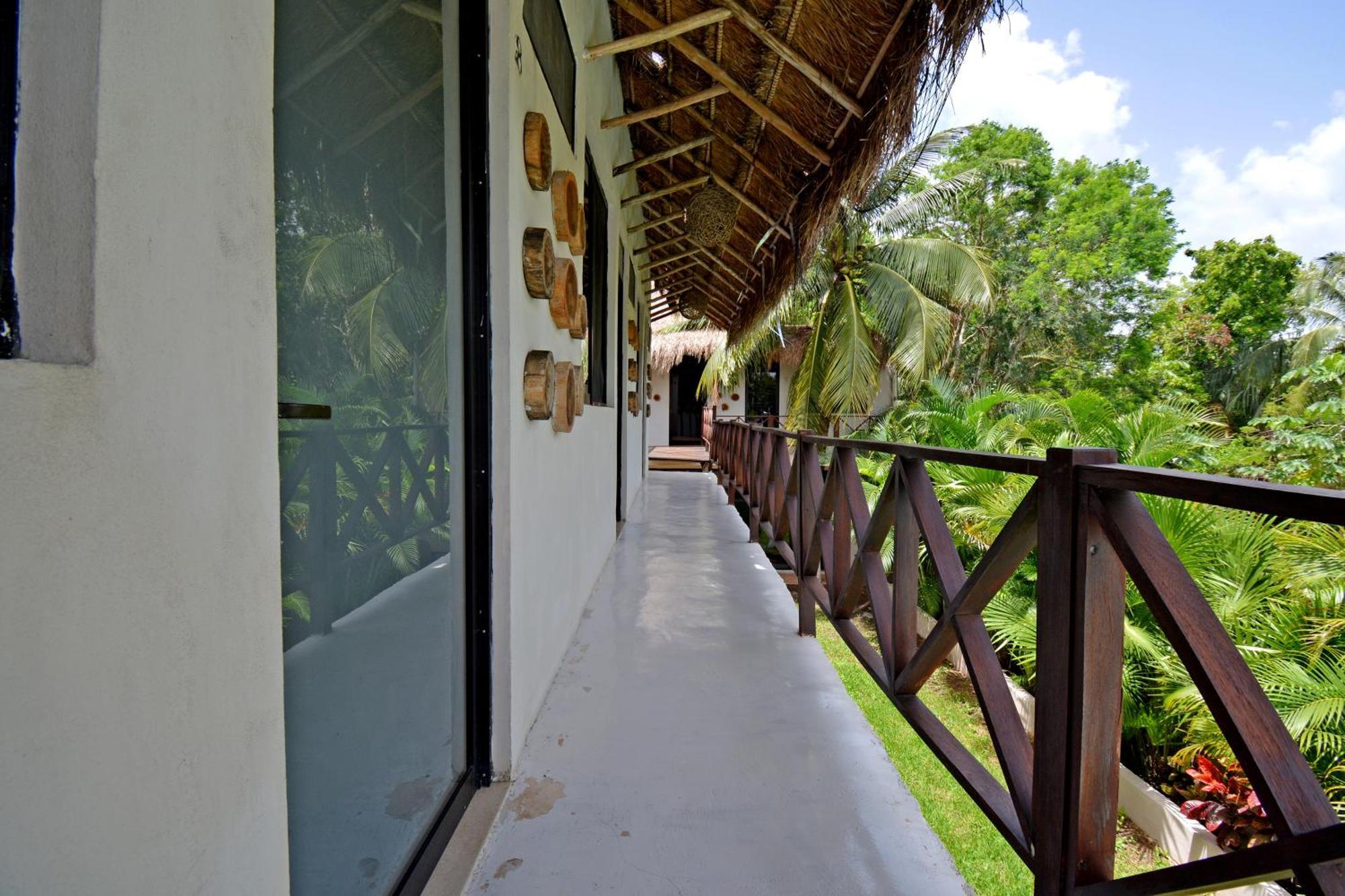 Casa Delia Hotel Downtown Bacalar Eksteriør billede