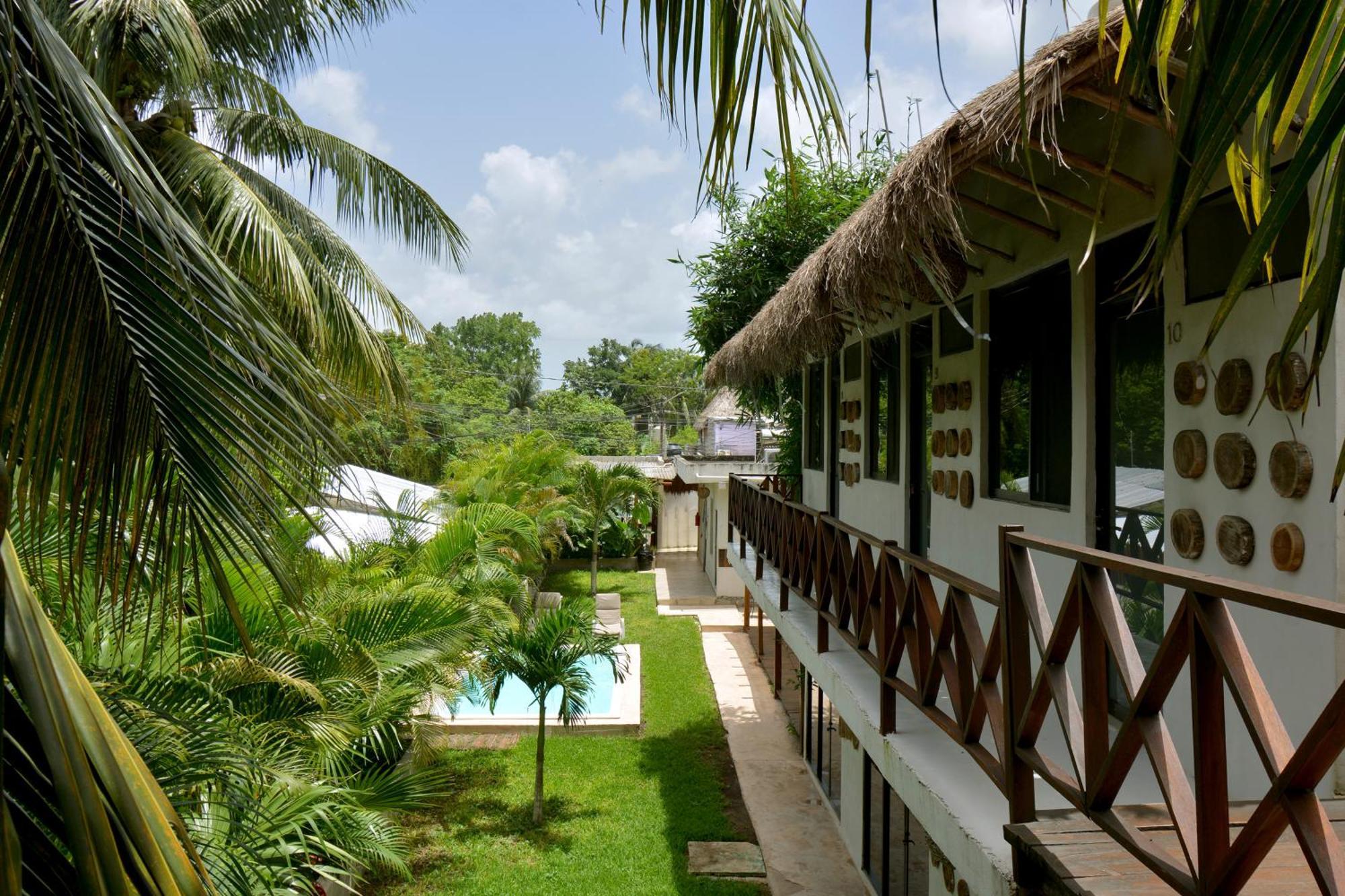 Casa Delia Hotel Downtown Bacalar Eksteriør billede